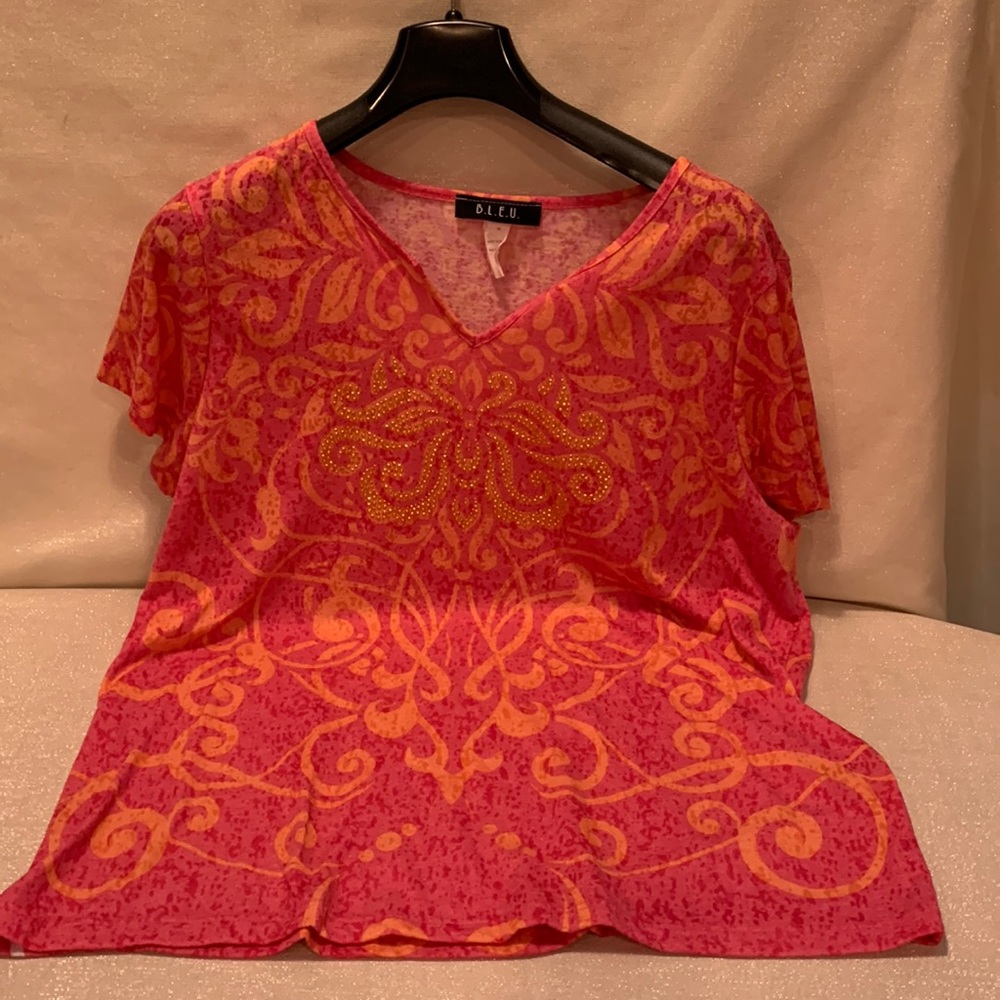 BLEU  Pink/ Orange patterned with gold rhinestone T-shirt Size XL